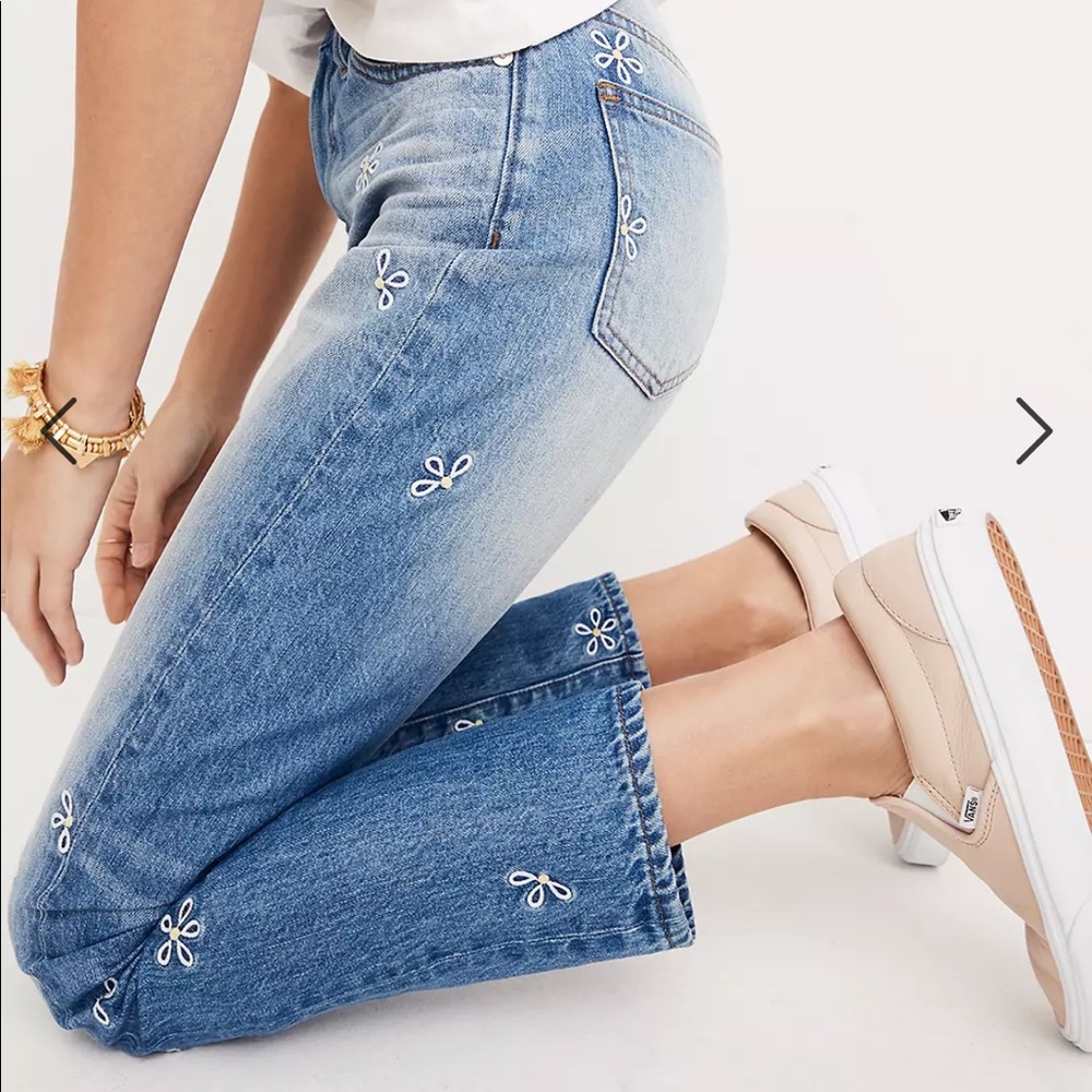Madewell - High Rise Straight - Daisy Embroidery / The Perfect Summer Jean